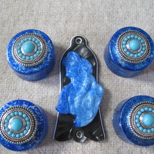 Guitar Custom Ltd Editions : Control Knobs & Truss Covers Custom - Lady Still Got the Blues a Ltd Ed. Custom Set
