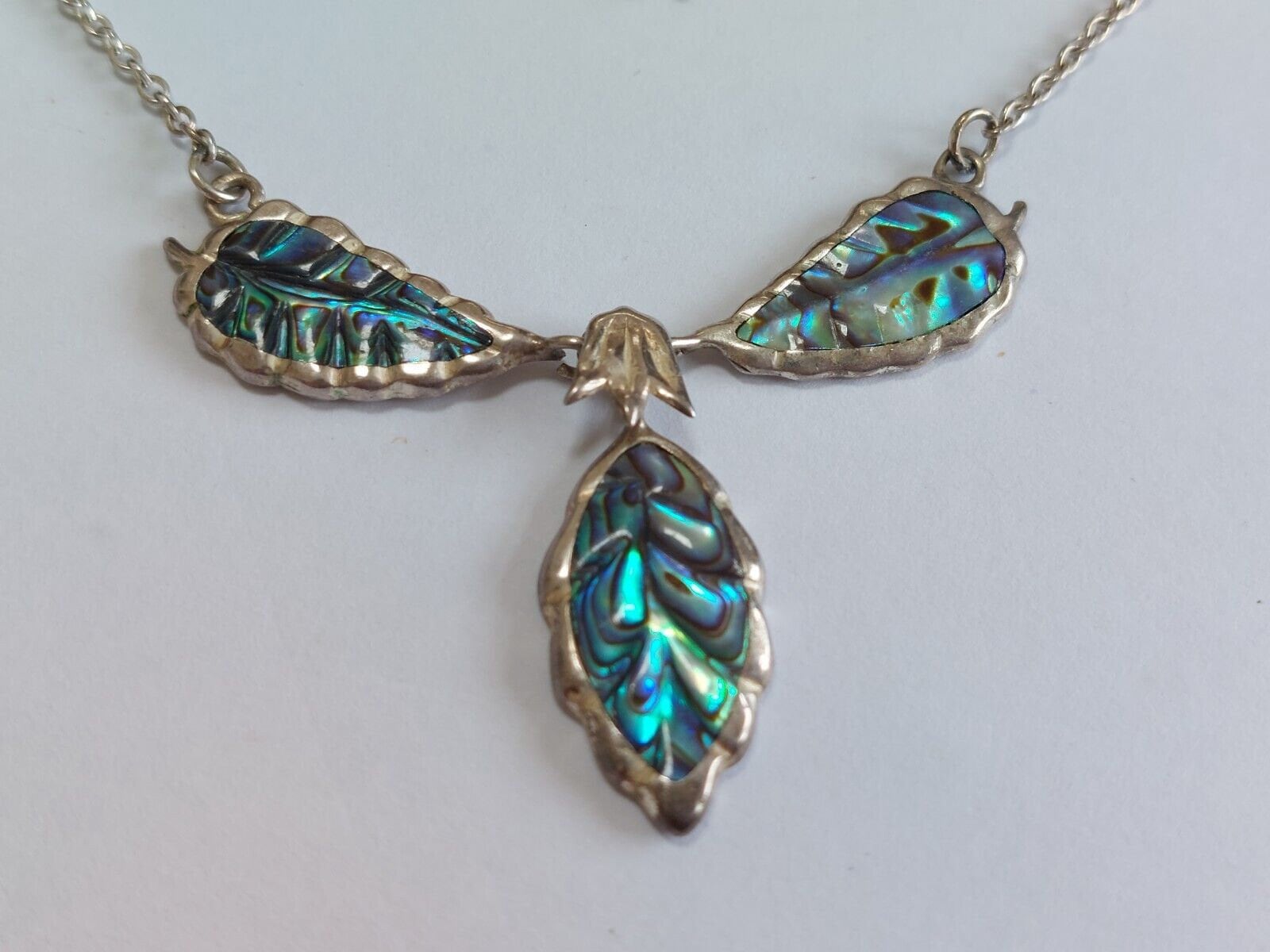 Stunning Vintage Pendant - Paua Shell Set in 925 Silver.