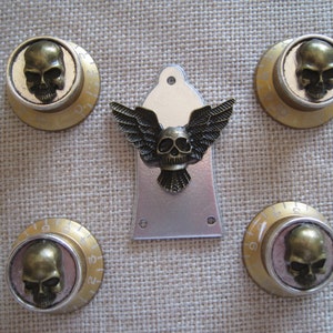 Guitar Custom Ltd Editions Speed Control Knobs & Truss Covers Custom - Top Hat Design Gold and Silver Skulls  Set. Ltd Ed.
