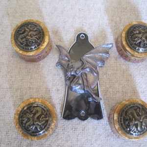 Guitar Custom Ltd Edition. Control Knobs & Truss Covers Custom - Fruit Salad Coloured Knobs and The Flying Devil  Set. A Custom Ltd Edition.
