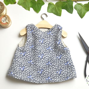 Clothes pattern to fit soft toys. Instant download, pdf pattern.