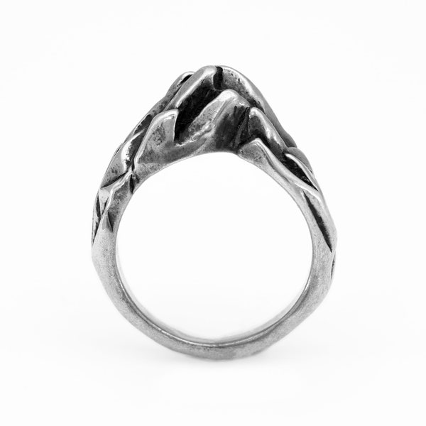 Bergspitz geschwärzter Sterling Silber Ring, Scruff handgeschnitzt steinige Form, Himalaya und die Schweizer Alpen inspiriertes Design - MOUNTAIN RING