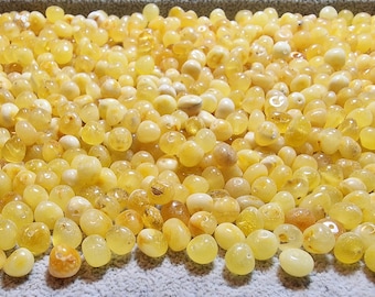 30pcs Baltic Amber Loose/  Natural Baltic Amber / Amber  beads /   beads 7-8.5mm / Yolk
