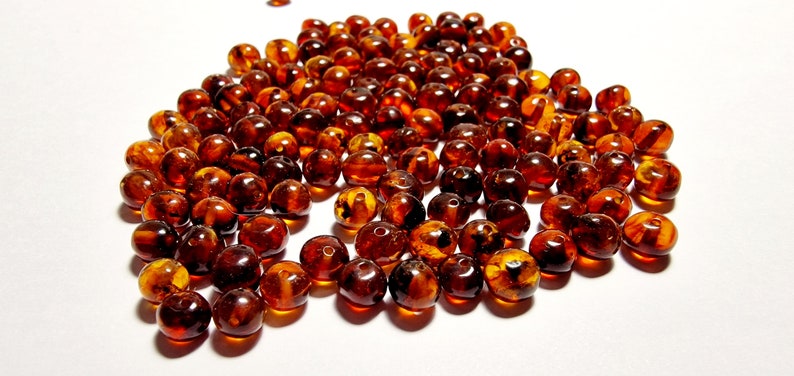 40-80 pcs Baltic Amber Loose/ Natural Baltic Amber / Amber beads/ beads 6-7.5mm / Cognoc / Mix 0214 Cognoc