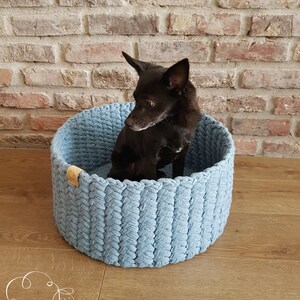Pattern for crochet large basket, storage basket, blue basket, DIY basket, easy to make, big basket, t-shirt yarn basket image 5
