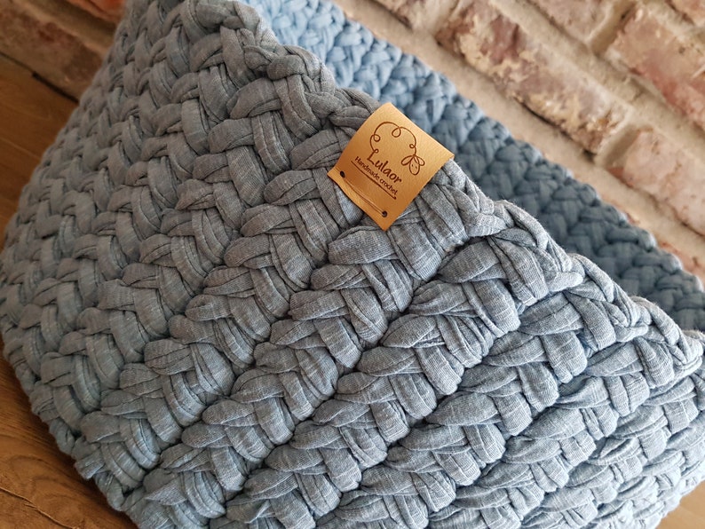 Pattern for crochet large basket, storage basket, blue basket, DIY basket, easy to make, big basket, t-shirt yarn basket image 9