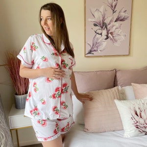 Rote Blumen Pyjama Sets