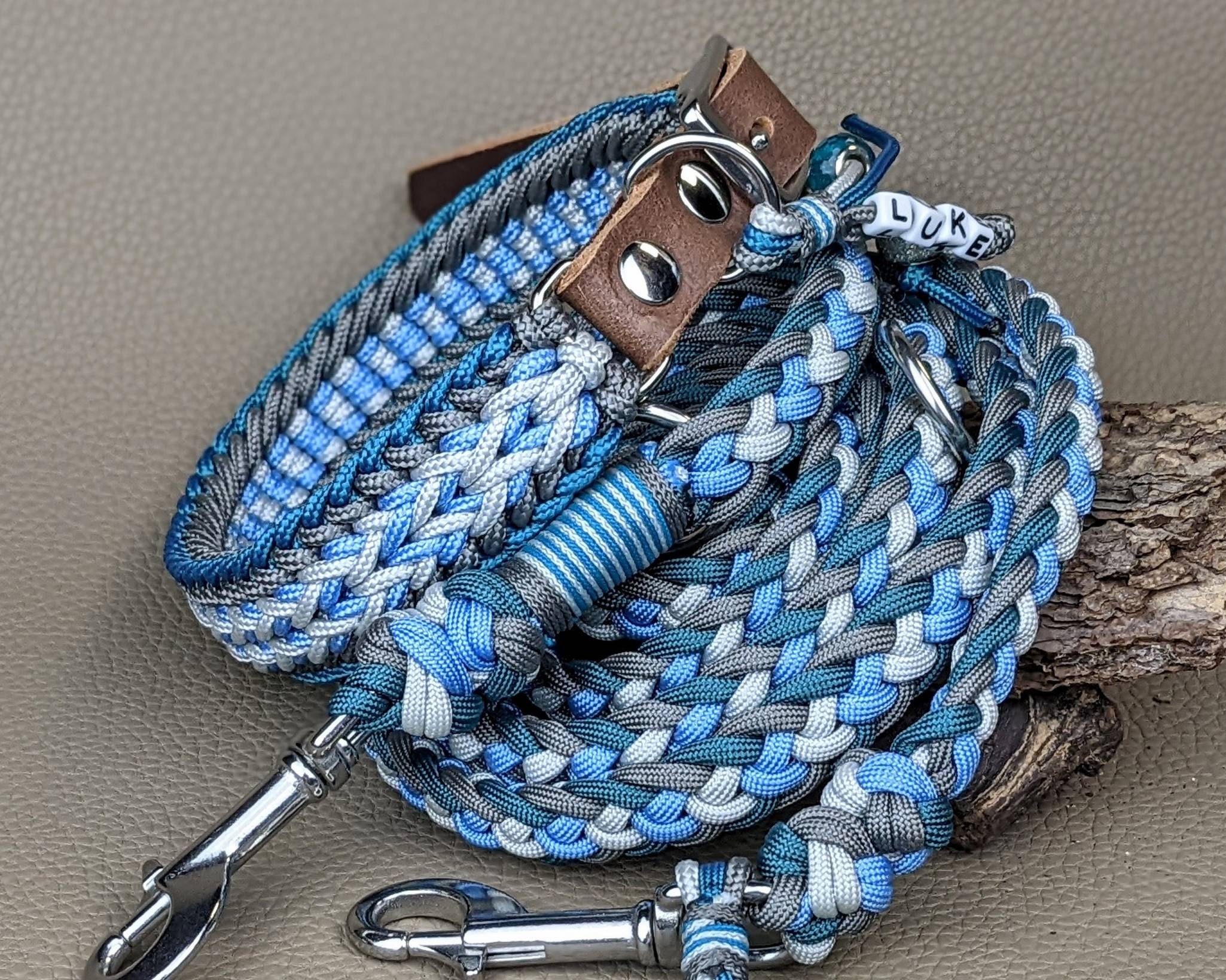 paracord dog collar and leash