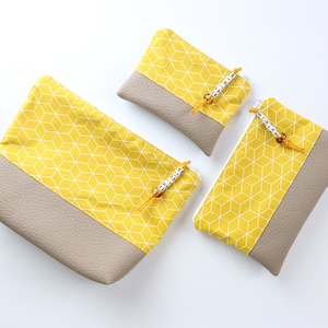 Kosmetiktäschchen, Kosmetiktasche, Schminktäschchen, Schminktasche, Stoff, Kunstleder, vegan, gelb, beige, mit Perle, personalisiert m. Name
