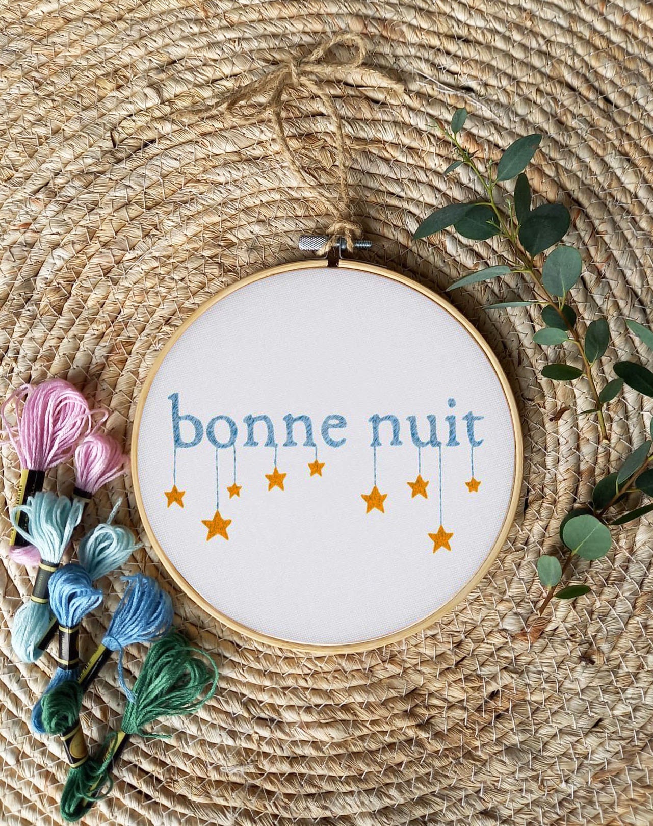 Etoiles - Broderie Personnalisée Texte ou Prénom Cadeau de Naissance, Baptême, Communion, Personnali