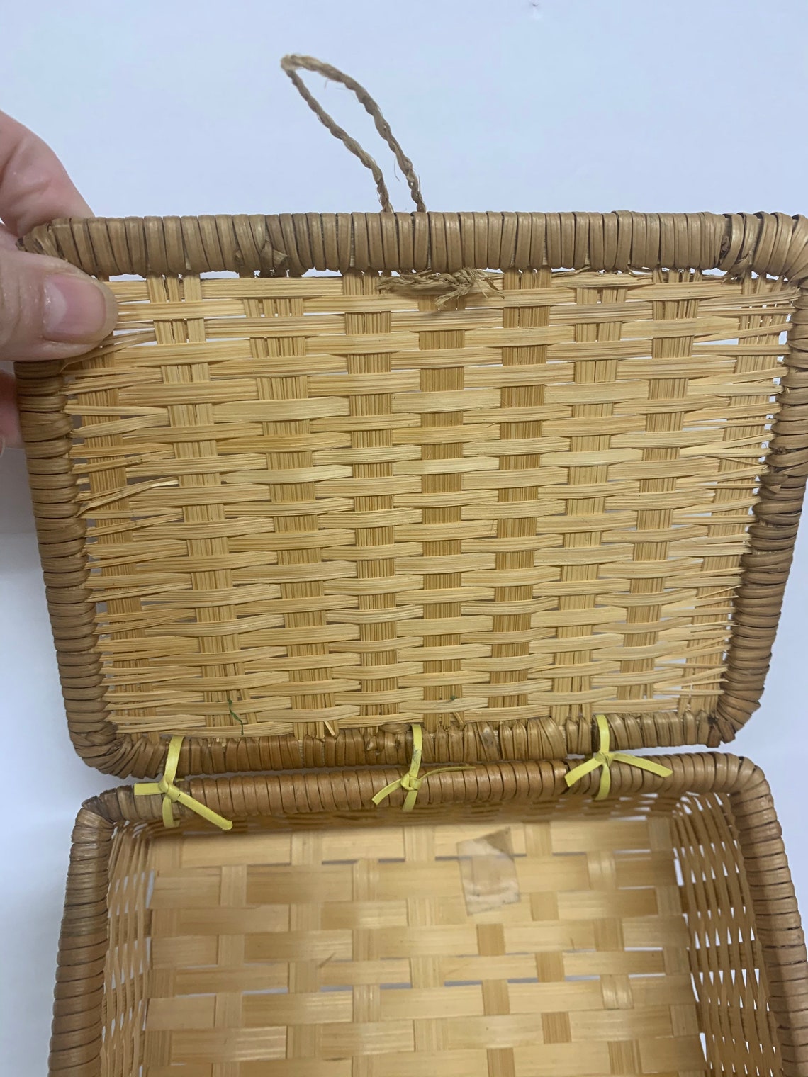 Vintage Wicker Box with hinged lid wicker Trinket/ Jewelry Etsy
