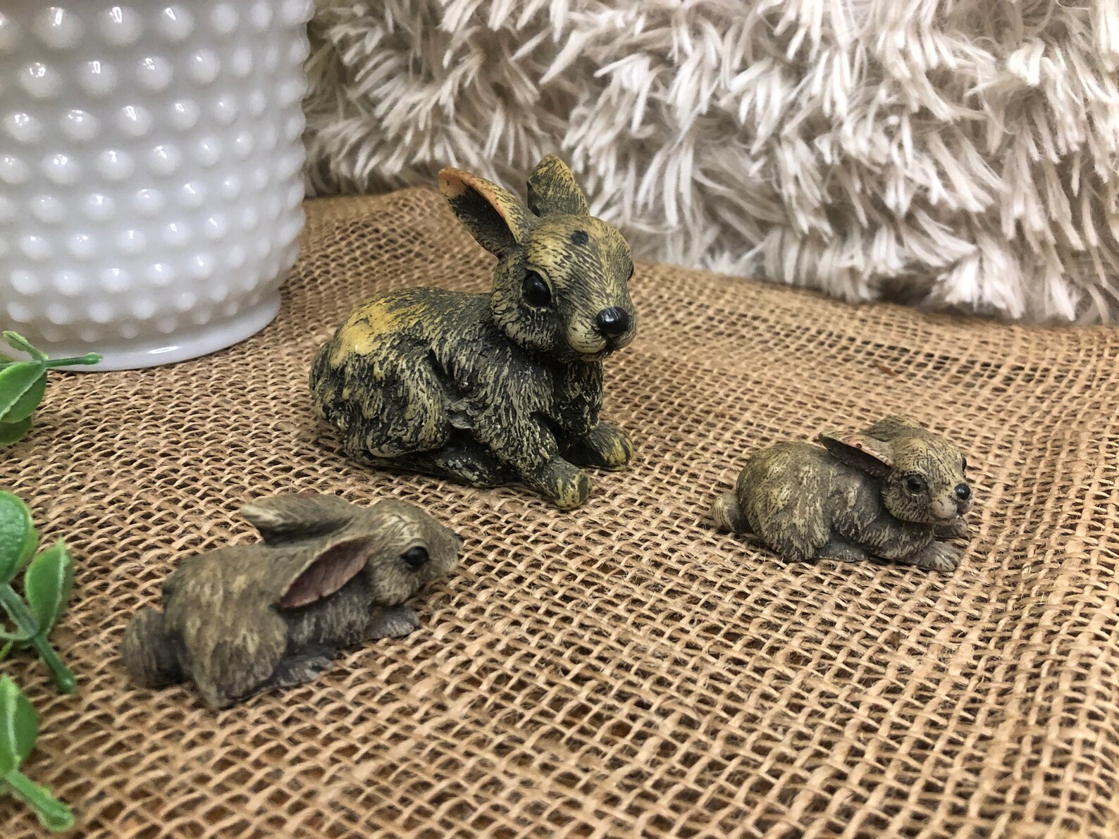 small resin figures