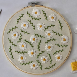 Handmade Floral Daisy Embroidery Hoop Art