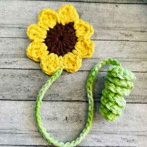 PDF Crochet Pattern:  Sunflower Bookmark.  PATTERN ONLY!!