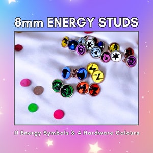 PKMN ENERGY Goujons de 8 mm - 1 paire | Sans nickel, minimaliste, léger, durable | 4 couleurs de plateau et 11 types d'énergie ; options incompatibles