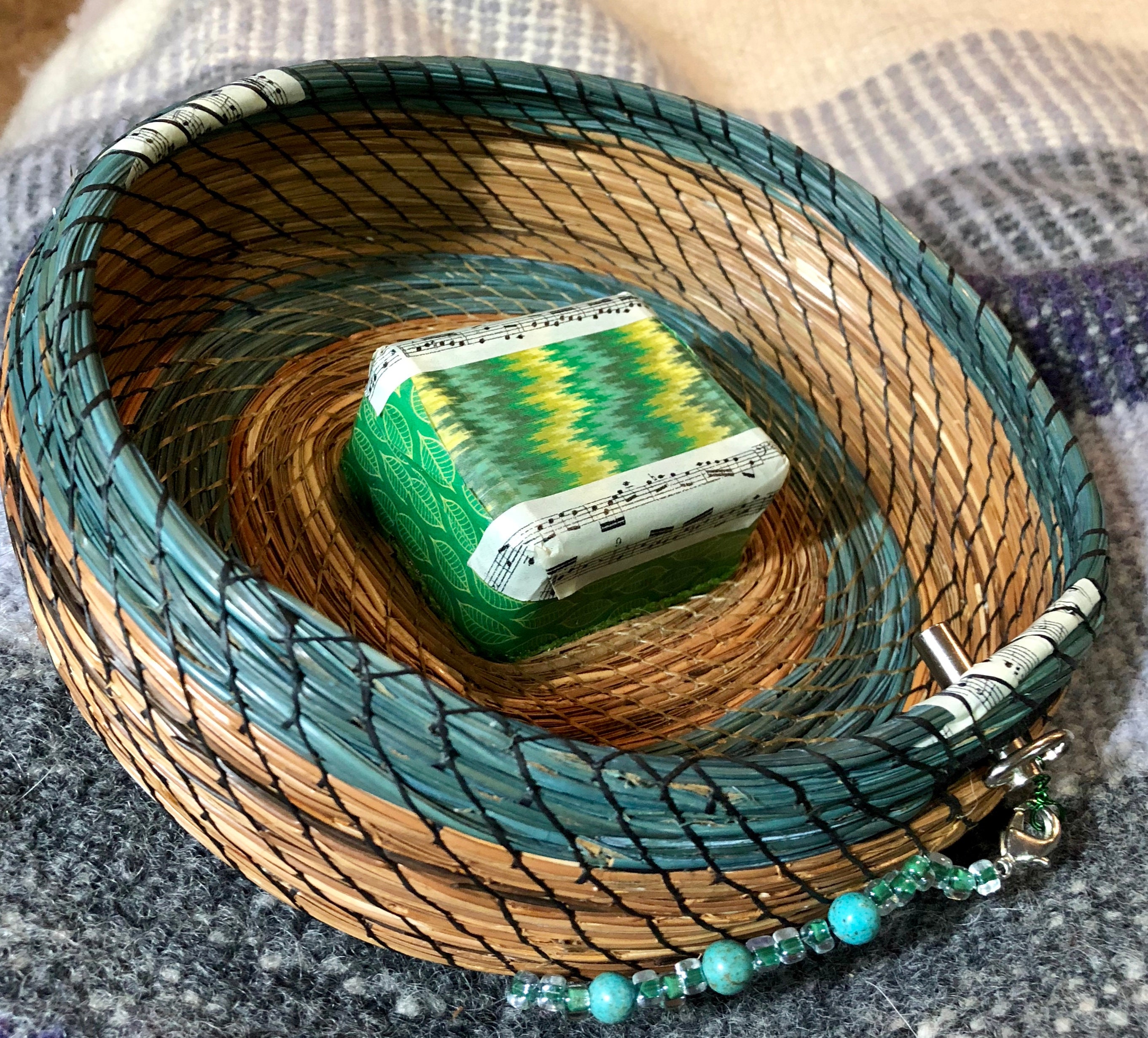 Music Box Green Sleeves 147 Tin alloy rectangle flower music box ♫ greensleeves ♫. music box green sleeves 147