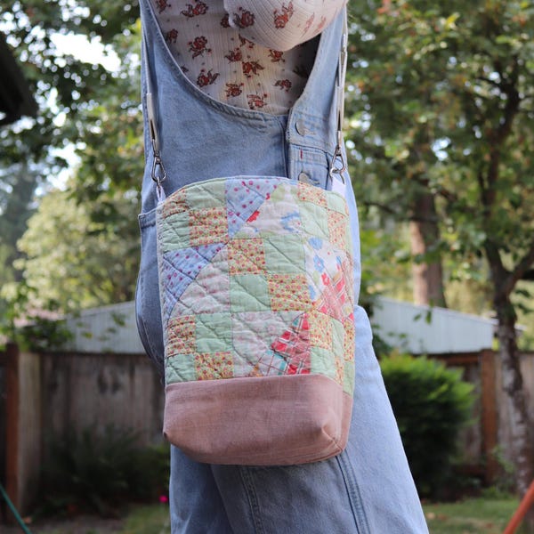 Quilted book bag no. 2
