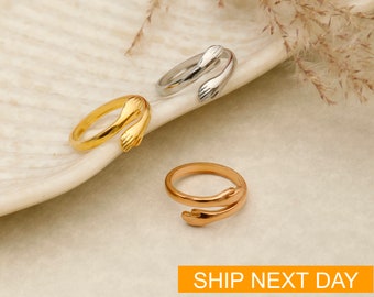 Silver Hug Ring • Minimalist Style • Stackable • Love Gift for Her • Hand Embrace Design