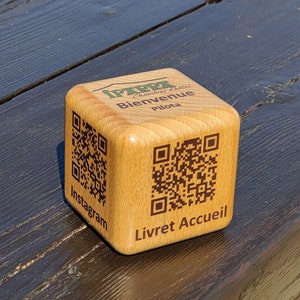 MENÚ QR / Soporte de mesa QR impreso UV en cubo de madera / Menús digitales para restaurantes, cafeterías y hoteles / Menú sin contacto