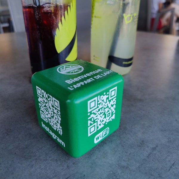 QR MENU | Green Cube | QR Table Stand Printed on Wooden Cube | Digital menus for Restaurant, Coffeeshop, Hotel | Contactless Menu