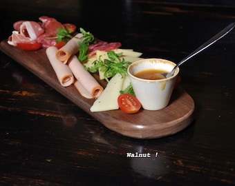 Wooden Serving Platters for Restaurants, Cafe Snack Bars, Burger Bars, Pizza Bars, Pizza Restaurants . Different shapes - Food Safe