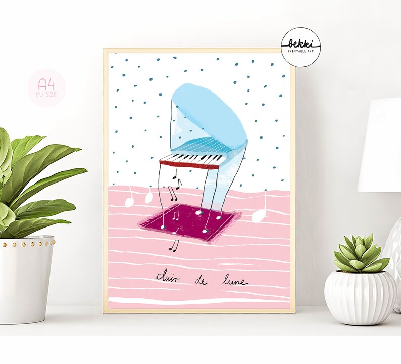 Puede incluir: Un piano azul y blanco con el texto "clair de lune" sobre un fondo rosa con lunares azules. El piano est&aacute; sobre una alfombra roja con notas musicales alrededor.