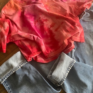 Red/Yellow/Pink Crop Tee