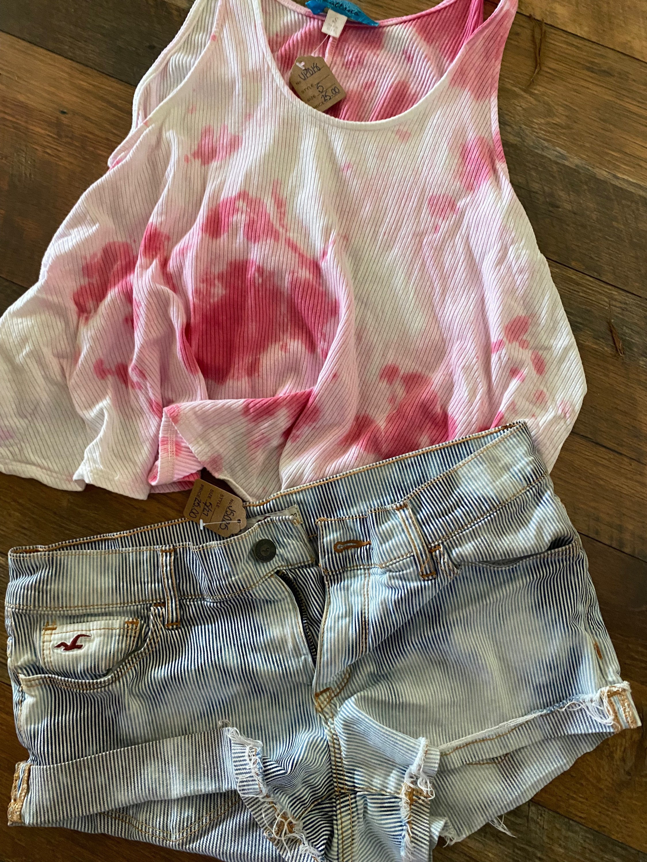 Hollister striped shorts hotsell