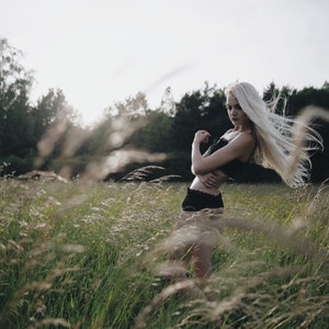 Organic, sustainable, sexy black linen underwear set with knickers panties, linen hipster briefs and bralette bra. This linen lingerie is natural, comfortable, soft and pure. These undies are a conscious, healthy choice for your body and environment.