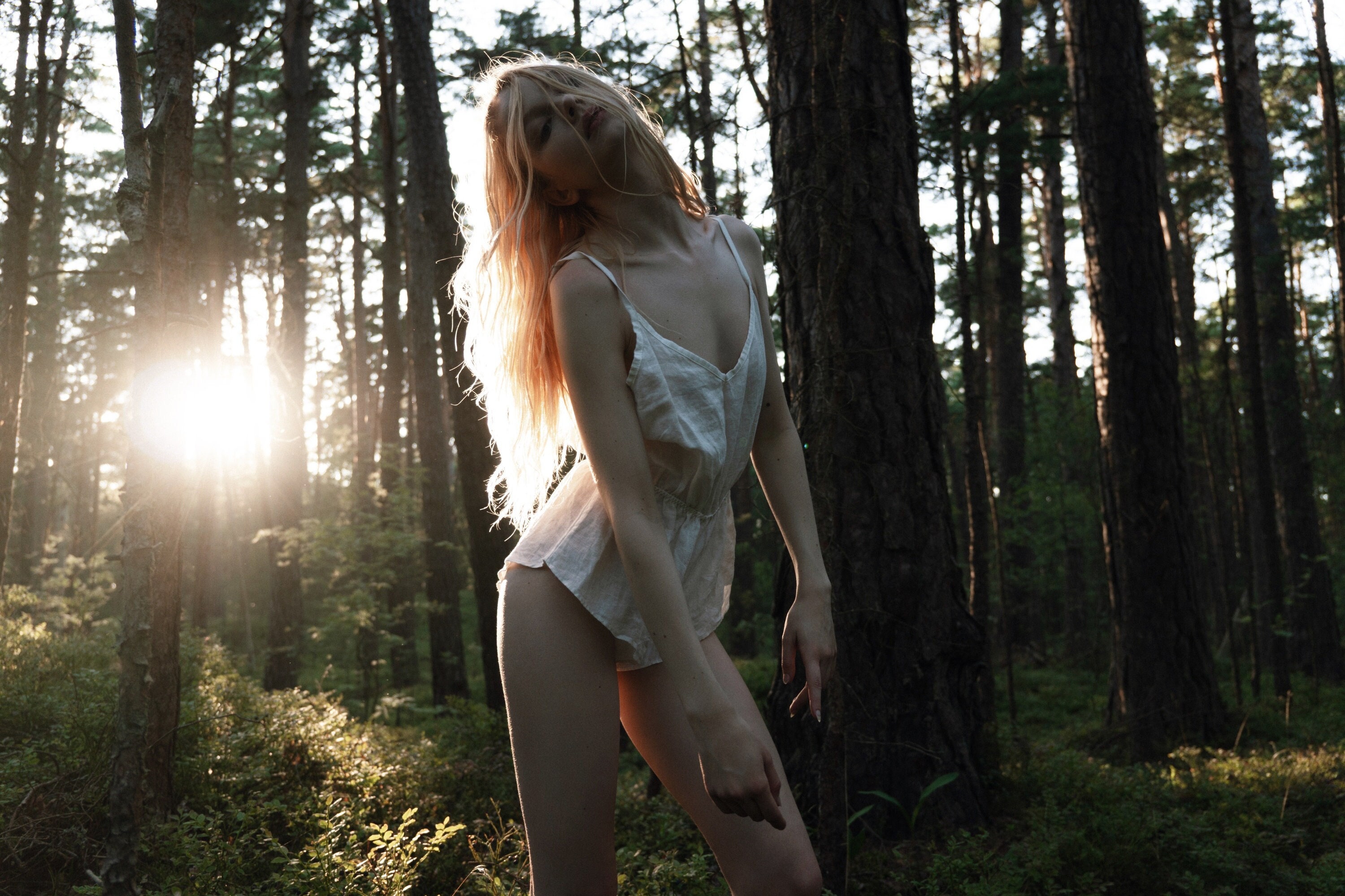 POPPY ᛟ white organic linen playsuit