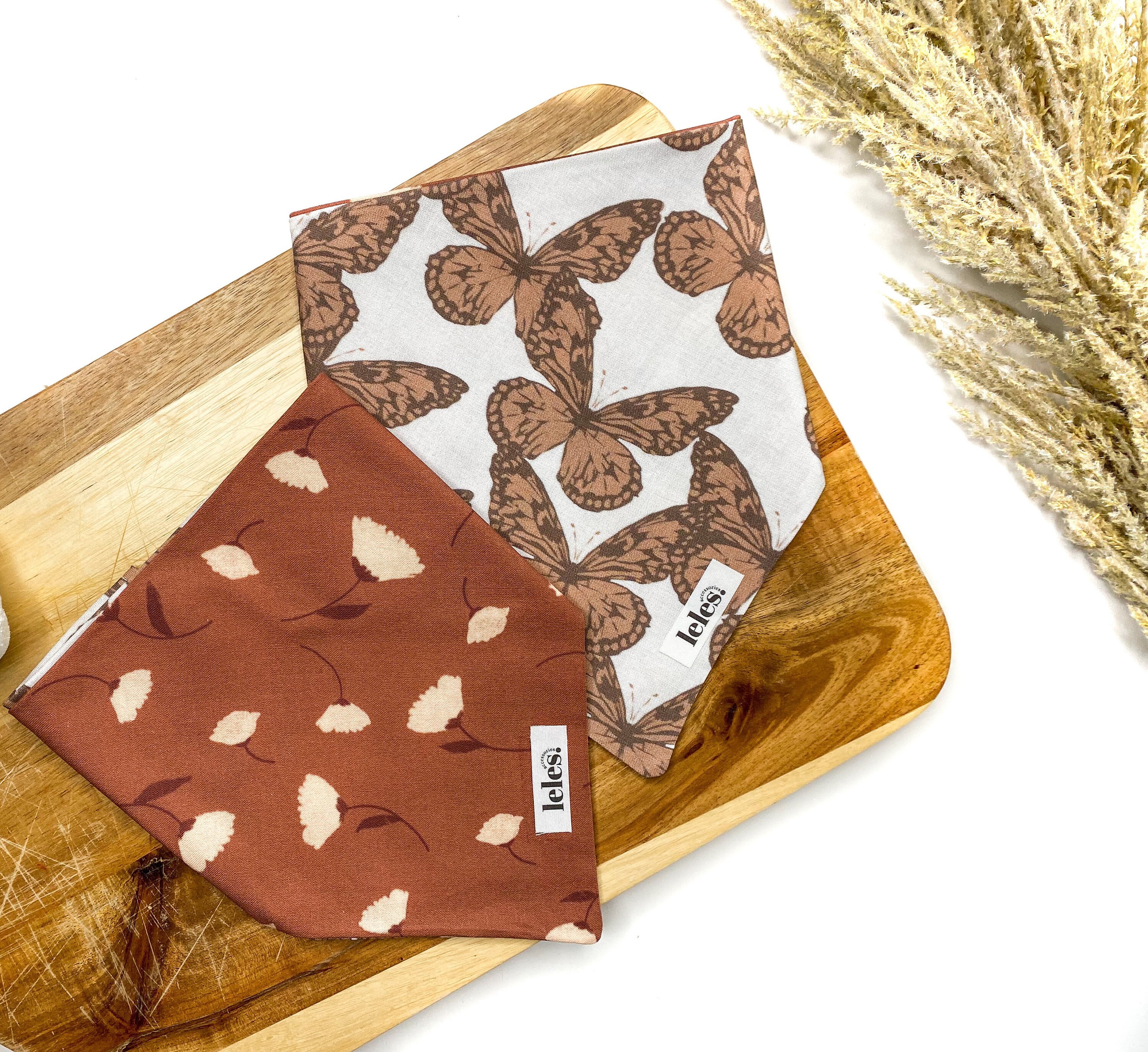 通販オンライン ショップ No.2932☘️ 犬猫用 リバーシブル バンダナ M