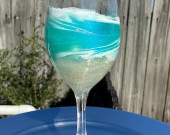 Hand-Poured Resin Beach Wine Glass, Sand Accent