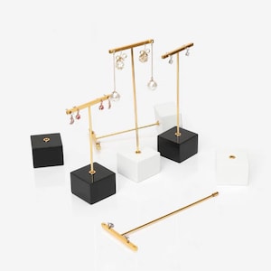 Earring Stand Metal, Earring Display Stand, Minimalist Earring Display, Earring Holder Stand, Square Base, Black, White