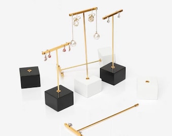 Soporte de aretes de metal, Soporte de visualización de pendientes, Pantalla de pendiente minimalista, Soporte de soporte de pendiente, Base cuadrada, Negro, Blanco
