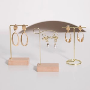 Light Wood Earrings Display Stand, Unique Earrings Holder, Jewelry Display Stand, Earrings T-Bar with holes, Jewelry Display Holder