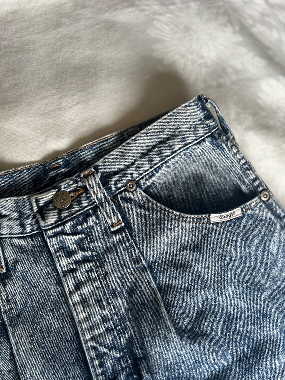 Vintage 80’s Riata Wranglers | Acid Wash | W27xL34 - image 4