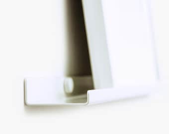 Premium Picture Ledges / Metal Frame Racks/  Contemporary Wall Frame Shelves for Minimalist Wall Decor / White Photo Rail / Display Shelves