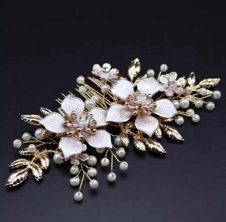Pearl Flower Bridal Hair Comb Women Wedding Hair Accessories Golden Hair Comb Hair Jewelry Bride Hair Comb Clip,Hairband,bridesmaids gifts
