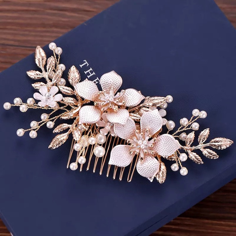 Pearl Flower Bridal Hair Comb Women Wedding Hair Accessories Golden Hair Comb Hair Jewelry Bride Hair Comb Clip,Hairband,bridesmaids gifts