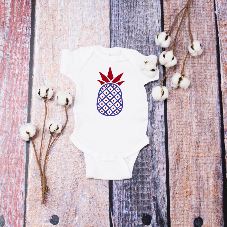 Cute Baby Clothes Baby Shower gift Baby bodysuit or InfantToddle Tee Gift 4th of July Announcement Patriotic Pineapple Tee Birthday