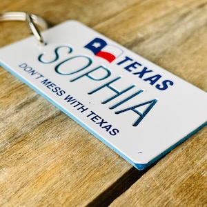 Gepersonaliseerde gegraveerde Texas State nummerplaat replica sleutelhanger - sleutelhanger - sleutelhanger - elke naam op bestelling gemaakt
