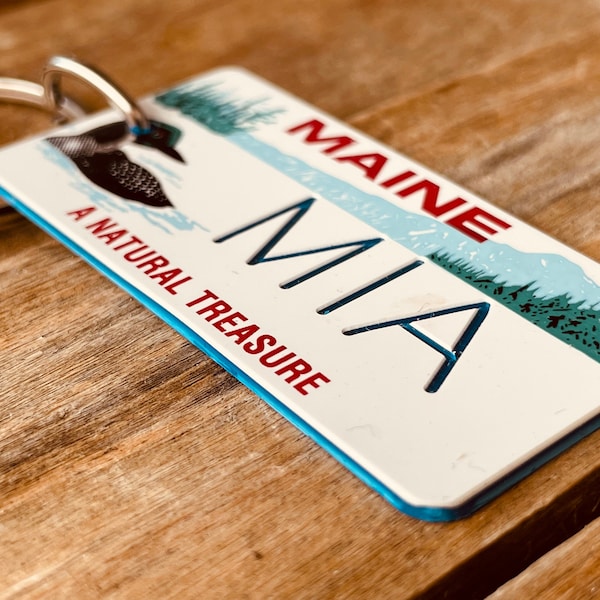 Personalized Engraved Maine License Plate Keychain - Key Ring - Key Tag - any Name Made to Order