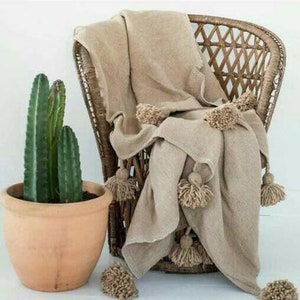 Woven Blanket Moroccan pompom blanket, moroccan pompom throw blanket, cotton blanket, bedroom blanket, bed spread, moroccan bedding
