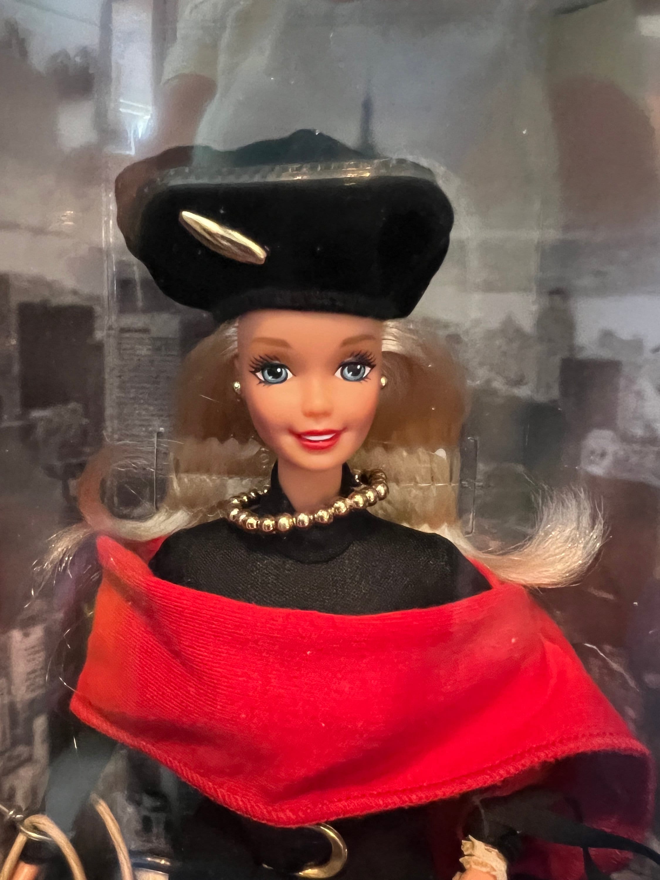 1995年バービーBarbieヴィンテージ ダナキャラン　ブルーミングデールズ Donna Karan Barbie New York Brunette Bloomingdales Exclusive