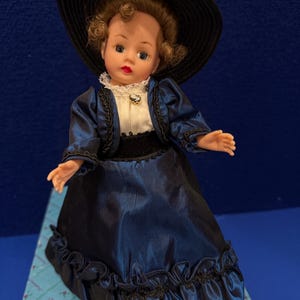 Madame Alexander 10” Cissette 1900 &quot;Gibson Girl&quot; Doll in Box