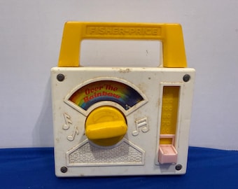Vintage Fisher Price Music Box Radio Toy 1981 Over the Rainbow #794 Nursery Rhyme Musical Toy Retro Toddler Decor