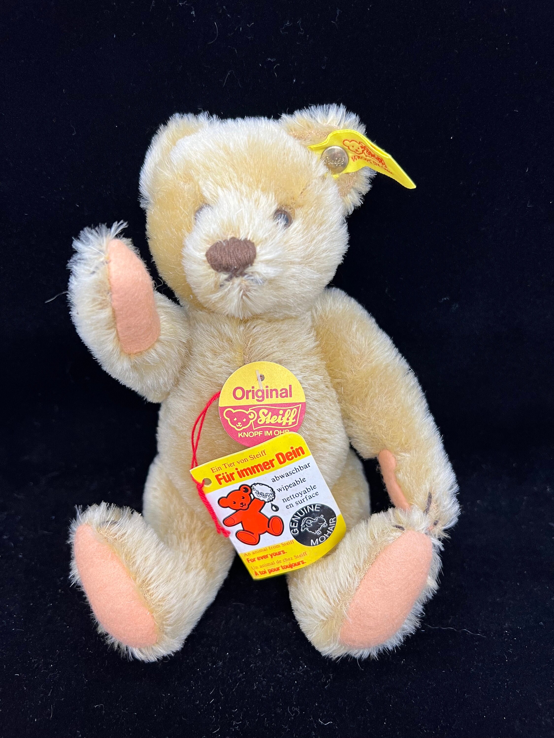 洋書 STEIFF Sortiment 1947-1999 Steiff Animal 670367 Hello 2000 Good Bye 1999 Teddy Bears