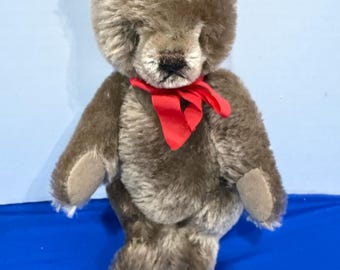 Vintage Steiff Teddy Bear 0202/26, 10” Jointed, Made in Austria, Button Ear, Red Bow