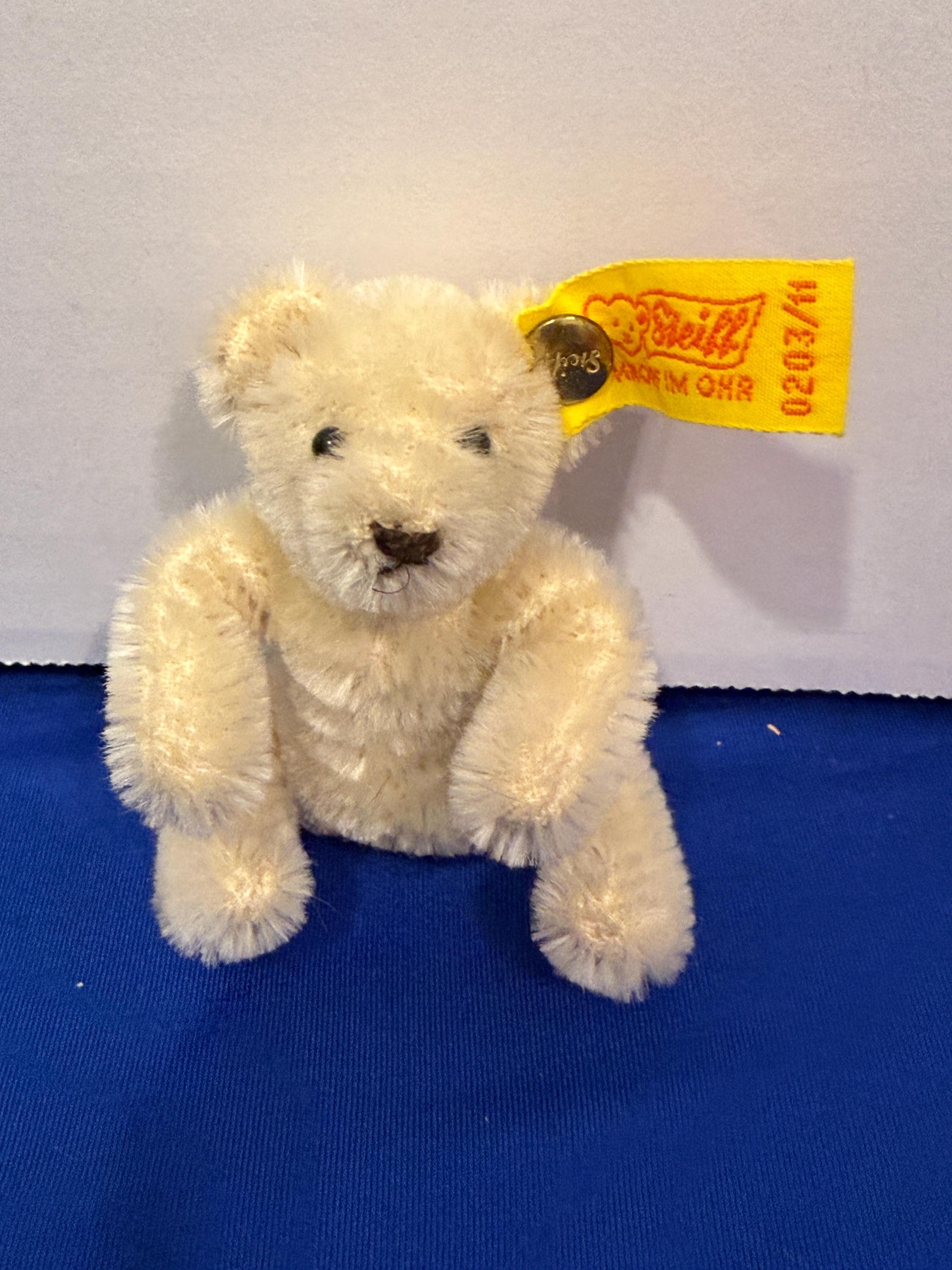 Steiff　ベアー　ミニ　ヴィンテージ Vintage Steiff Mini Teddy Bear, Jointed Plush Toy, 3