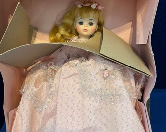 Vintage Madam Alexander 14” Cinderella Doll: 1970 #1549 in Original Box